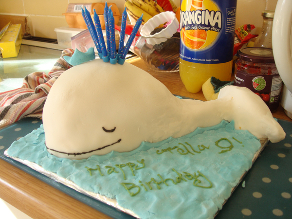 painted fail whale dache